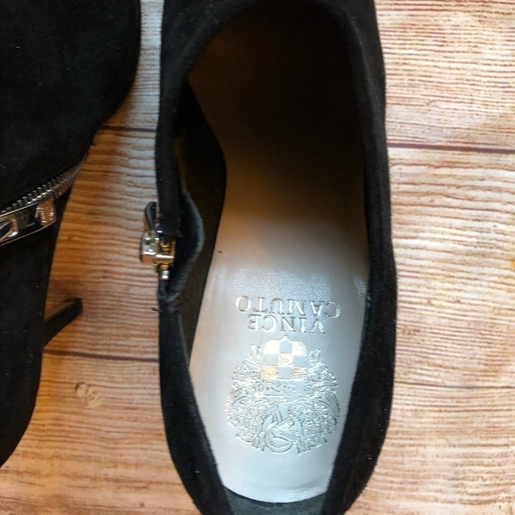 Vince Camuto Black Booties - Picture 7 of 10